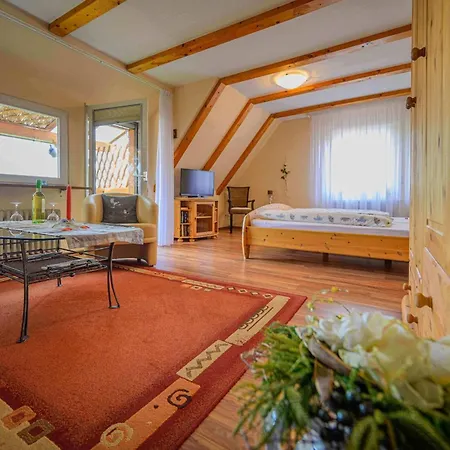 Waltraud Doll Apartment *