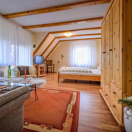 Waltraud Doll Oberkirch (Baden)