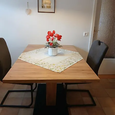 Waltraud Doll Apartamento